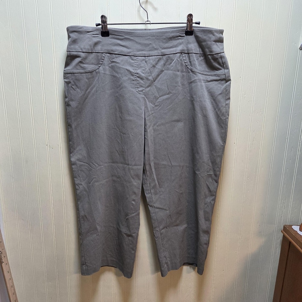 Lark Lane Capri Pants Womens 16 Gray Ponte Pull On Elastic Waist Stretch Pockets